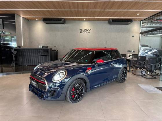 MINI COOPER 2.0 16V TWINPOWER GASOLINA JOHN COOPER WORKS 2P STEPTRONIC